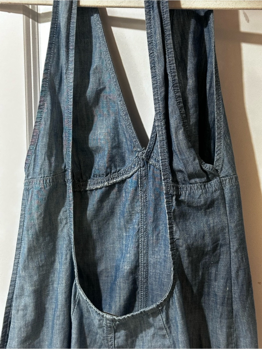 Free People Deep V Front U- Shaped Back Denim Jumpsuit - Dark Blue Size 6 - Picture 4 of 6